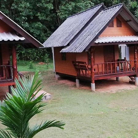 Mr Bao Homestay & Bungalows Ko Yao Noi Esterno foto