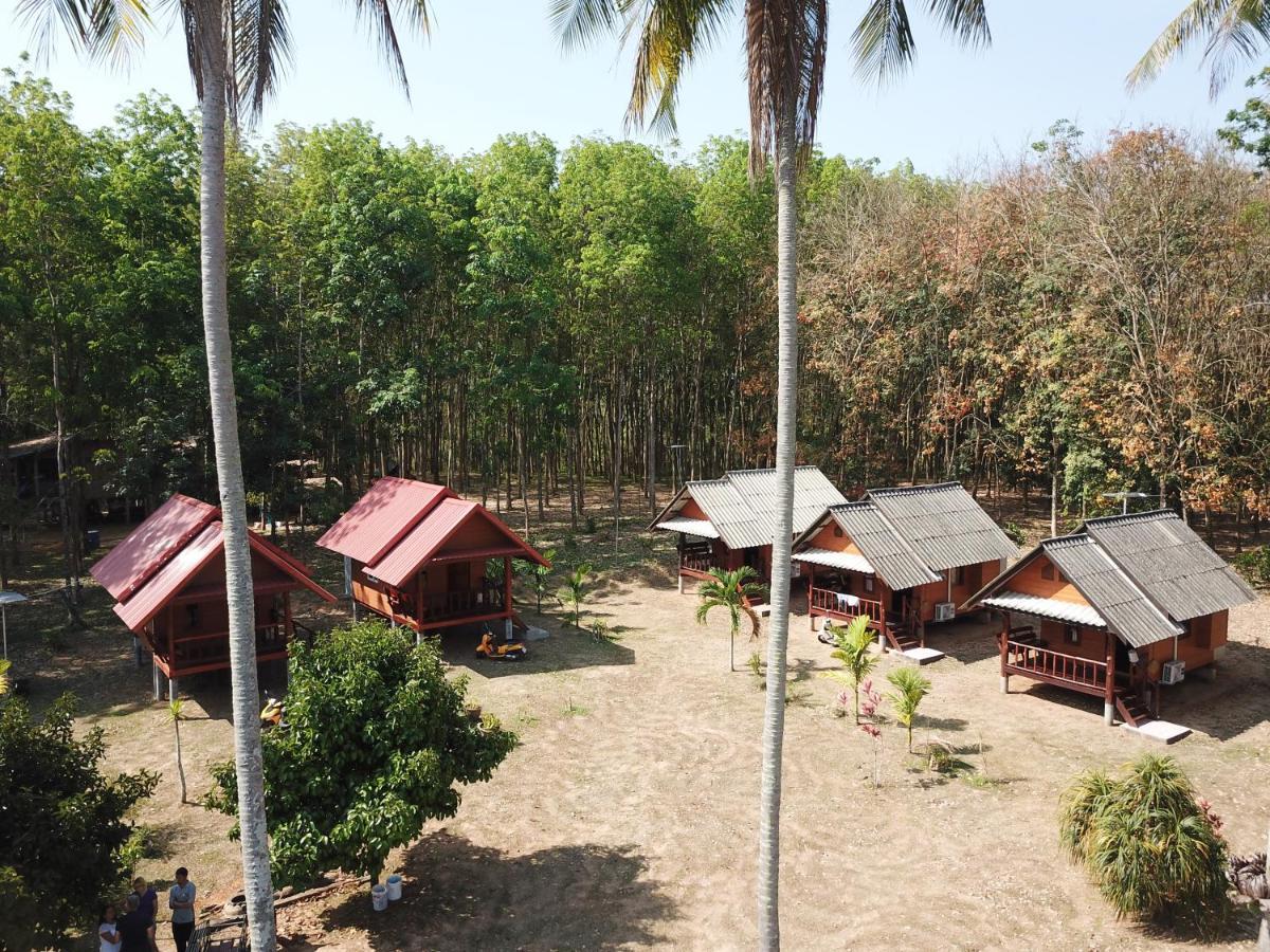 Mr Bao Homestay & Bungalows Ko Yao Noi Esterno foto